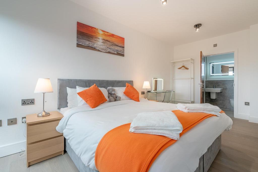 Central Penthouse With Hot Tub & Views 23 Cheltenham Esterno foto